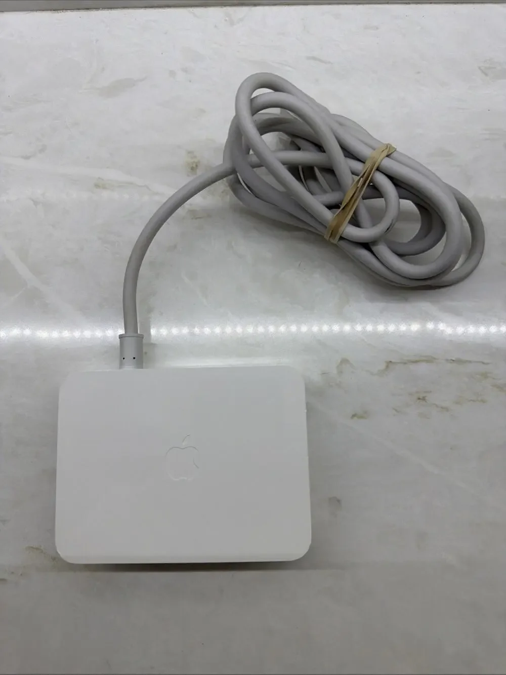 Original Apple A1082 23